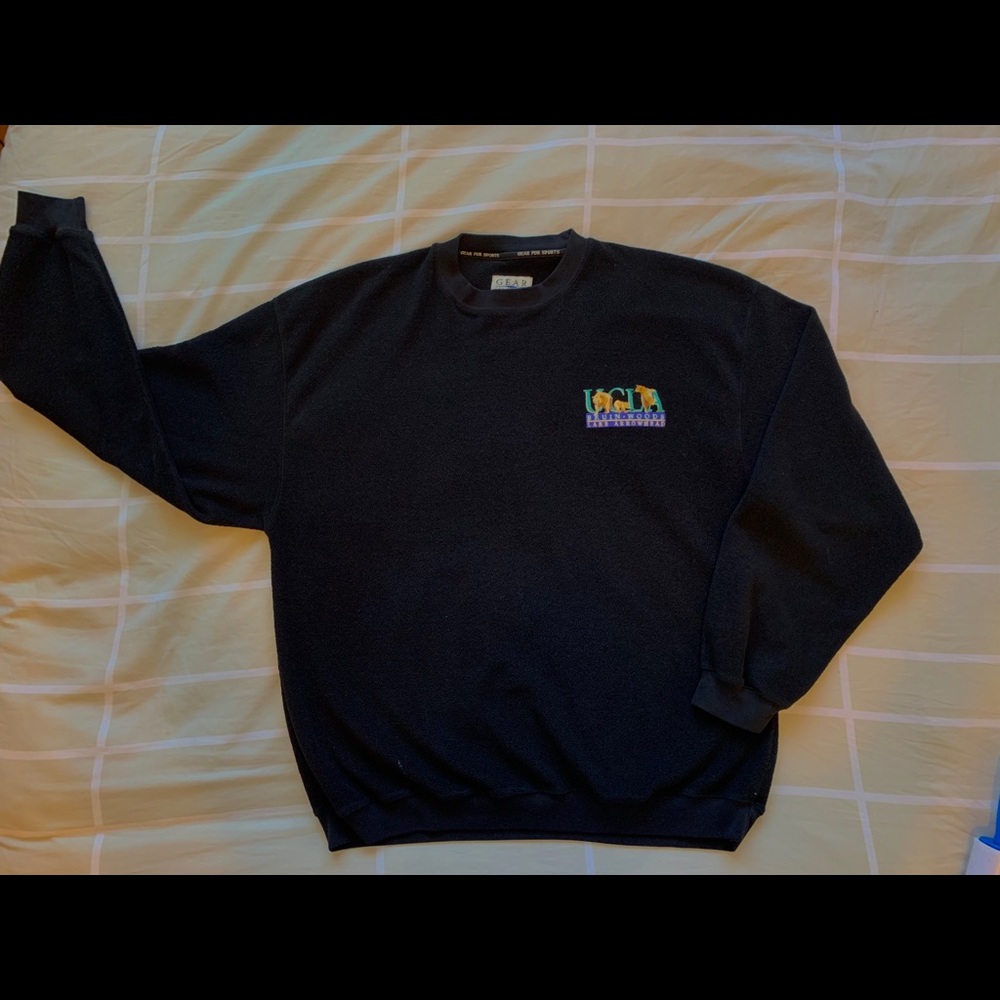 X-LARGE UCLA FLEECE SWEATSHIRT